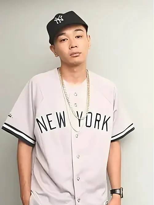 海(日本Hip-Hop歌手、演員) 海(日本Hip-Hop歌手、演員)