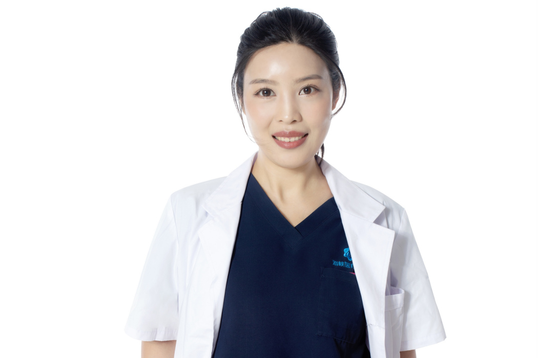 張嘯(廈門思明海峽醫療美容門診部執業醫師) 張嘯(廈門思明海峽醫療美容門診部執業醫師)
