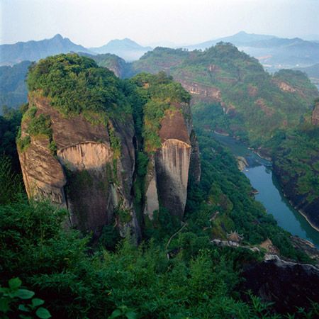 兜嶺群