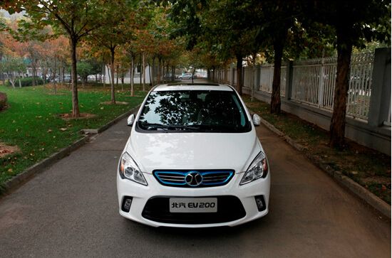 北汽EV200