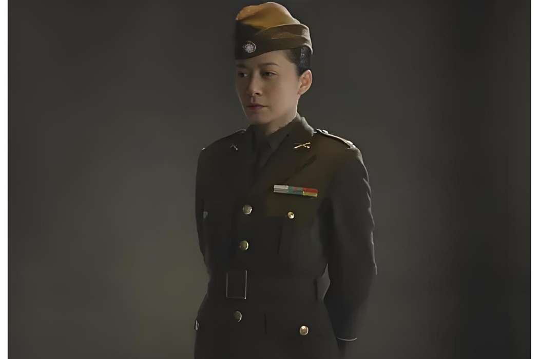 鄭翊(電視劇《父親的身份》中的反派角色，由俞飛鴻飾演)