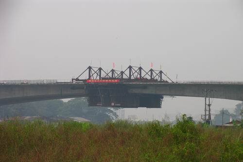 東河大橋 東河大橋