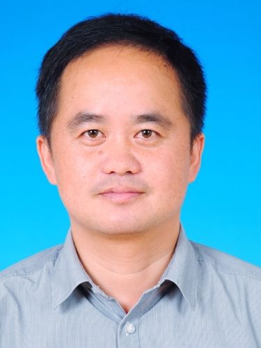 方旭東(浙江省杭州市臨安區交通運輸局黨委委員、副局長、總工程師) 方旭東(浙江省杭州市臨安區交通運輸局黨委委員、副局長、總工程師)