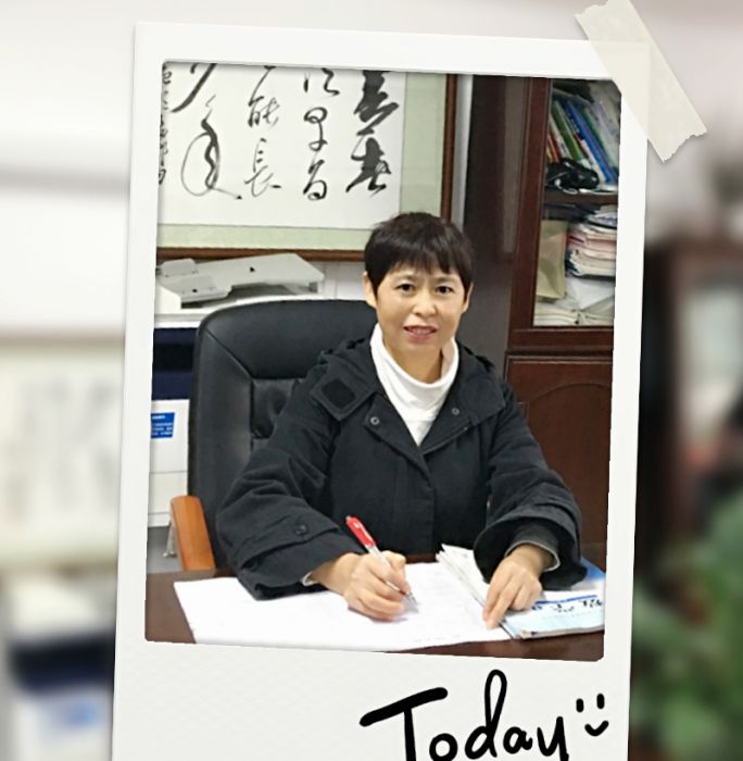 侯永紅(中學高級數學教師) 侯永紅(中學高級數學教師)