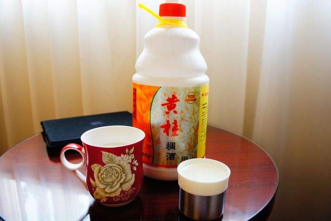 黃桂稠酒(西安稠酒) 黃桂稠酒(西安稠酒)