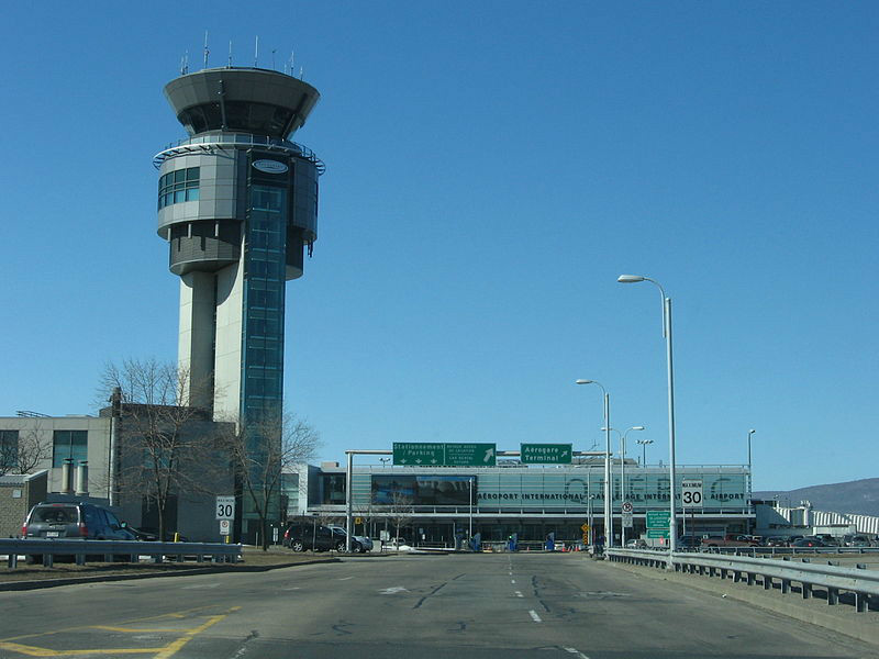 魁北克讓·勒薩熱國際機場