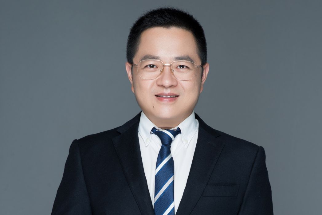 朱德寶(上海市信義律師事務所主任) 朱德寶(上海市信義律師事務所主任)