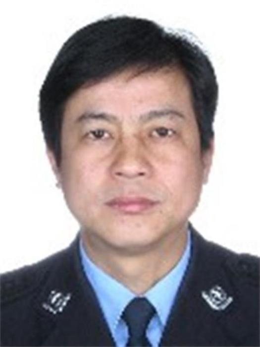 陳和平(安徽省池州市東至縣公安局黨委委員、副局長) 陳和平(安徽省池州市東至縣公安局黨委委員、副局長)