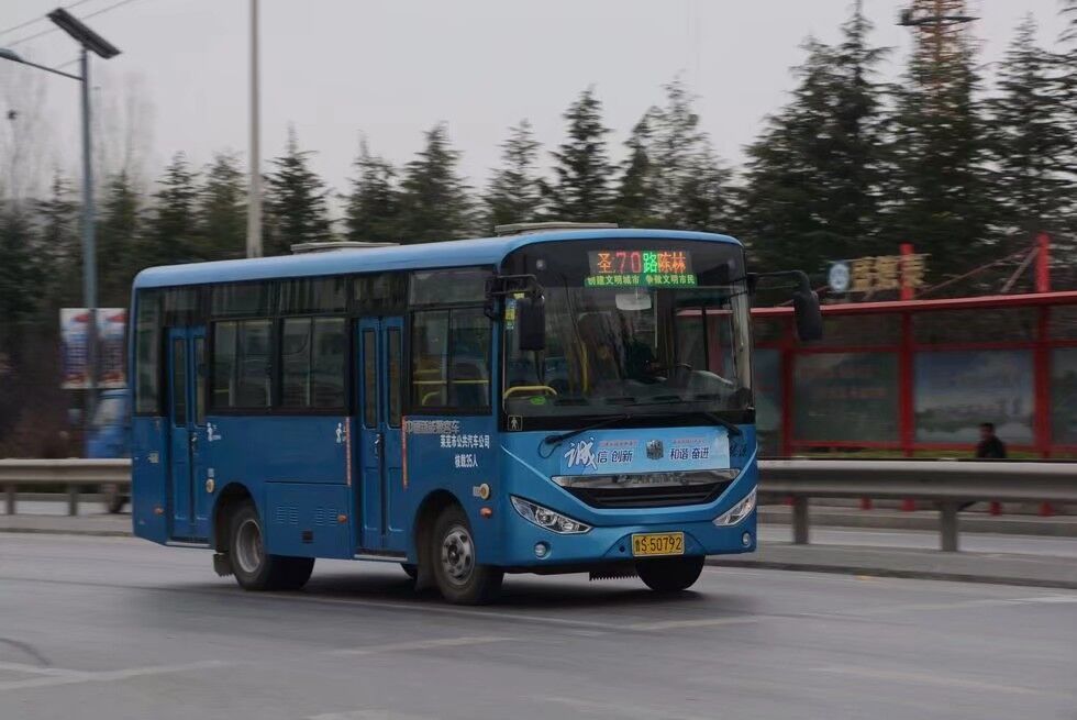 萊蕪公交70路 萊蕪公交70路