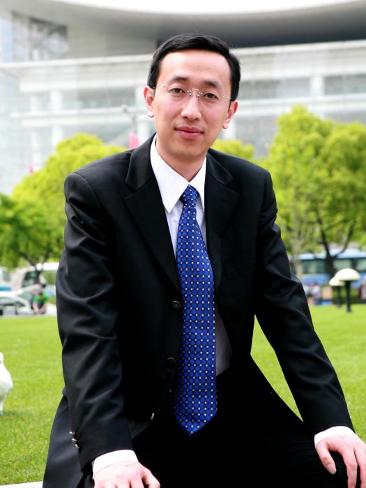 張政(華潤置地佛山公司總經理) 張政(華潤置地佛山公司總經理)
