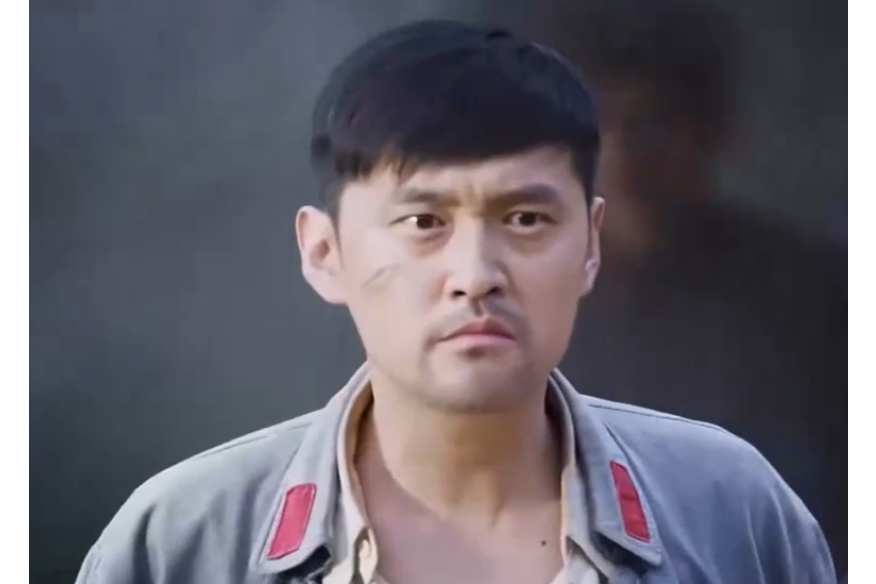 彭大虎(電視劇《激戰》中的虛構角色) 彭大虎(電視劇《激戰》中的虛構角色)