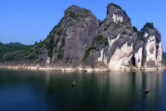 九天母石 九天母石