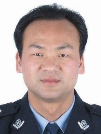 鄒偉(中共固鎮縣紀委固鎮縣監委駐縣公安局紀檢監察組組長、黨委委員) 鄒偉(中共固鎮縣紀委固鎮縣監委駐縣公安局紀檢監察組組長、黨委委員)