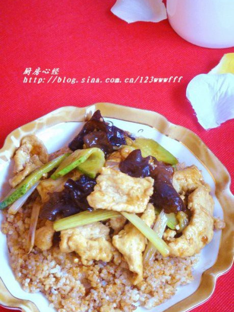 過油肉蓋飯 過油肉蓋飯
