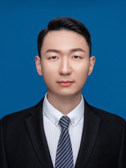 袁振(阜陽市潁東區袁寨鎮副鎮長) 袁振(阜陽市潁東區袁寨鎮副鎮長)