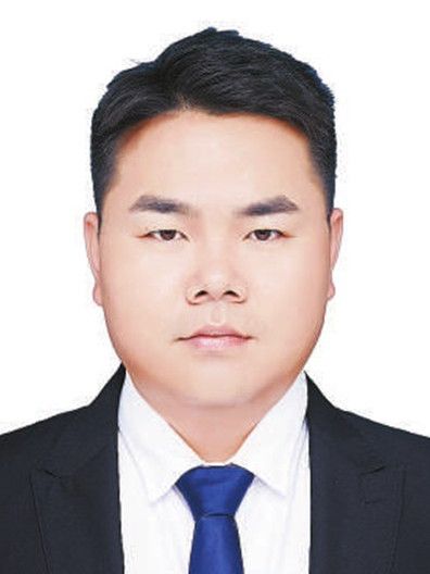 李海超(哈爾濱工程大學船舶工程學院博士研究生) 李海超(哈爾濱工程大學船舶工程學院博士研究生)
