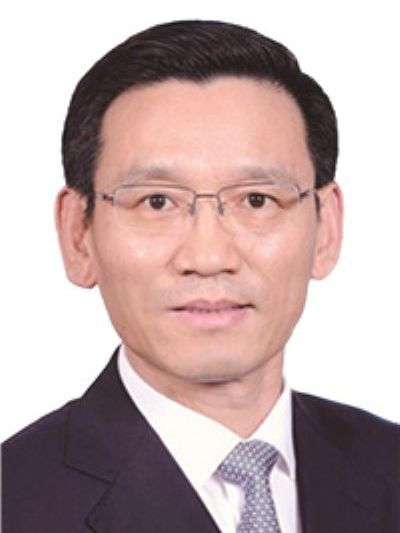 田輝(山東省青島市第十七屆人民代表大會法制委員會副主任委員) 田輝(山東省青島市第十七屆人民代表大會法制委員會副主任委員)