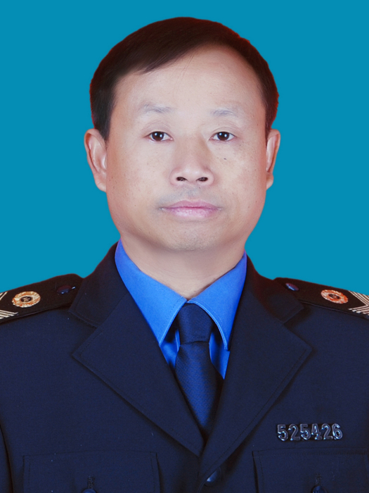吳威(貴州省黔東南苗族侗族自治州岑鞏縣衛生監督局局長、四級調研員) 吳威(貴州省黔東南苗族侗族自治州岑鞏縣衛生監督局局長、四級調研員)