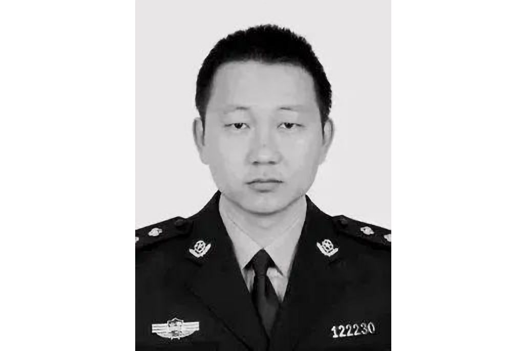 王亮(山東省東營市公安局墾利分局原民警) 王亮(山東省東營市公安局墾利分局原民警)
