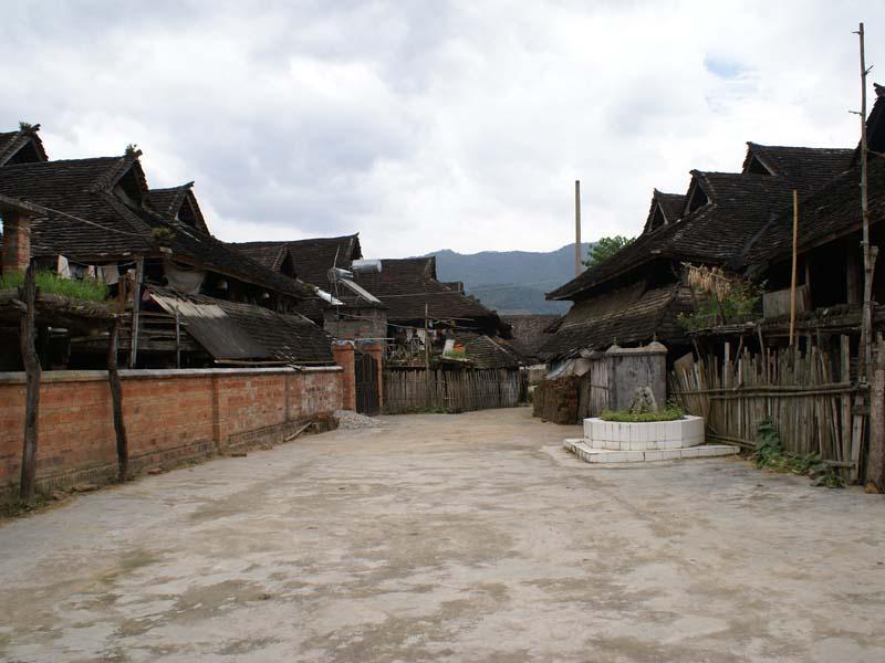 曼散村(雲南省西雙版納州景洪市勐龍鎮曼散村) 曼散村(雲南省西雙版納州景洪市勐龍鎮曼散村)
