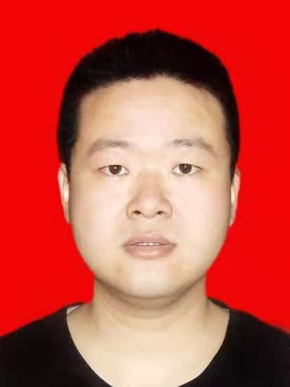 王國棟(介休市城關鄉黨委委員、副鄉長) 王國棟(介休市城關鄉黨委委員、副鄉長)