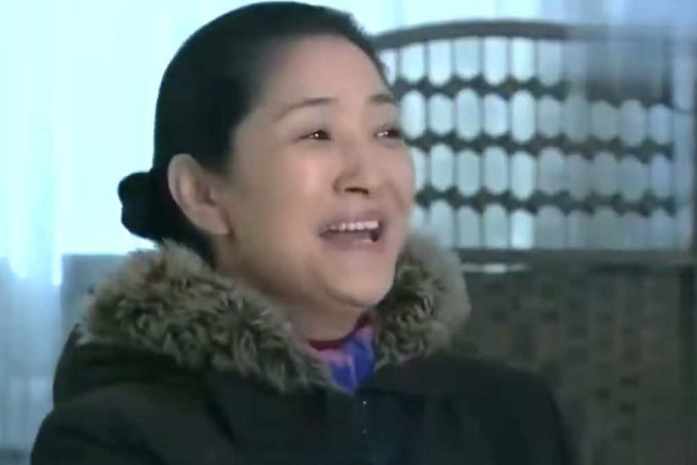 張萬美(家庭劇《我和老媽一起嫁》中的角色) 張萬美(家庭劇《我和老媽一起嫁》中的角色)