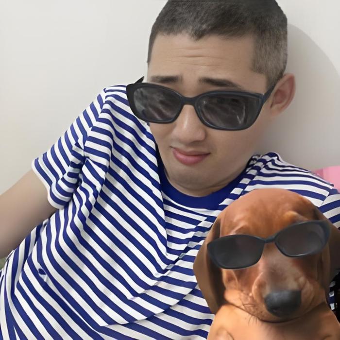鐵頭✌️ 鐵頭✌️