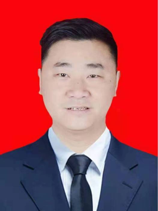 董勇(貴州省遵義市湄潭縣自然資源局黨組成員、副局長) 董勇(貴州省遵義市湄潭縣自然資源局黨組成員、副局長)