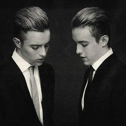 Give It Up(Jedward《young love》單曲)