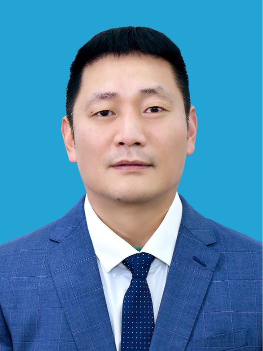 周曉輝(重慶市南岸區峽口鎮黨委政法委員、副鎮長) 周曉輝(重慶市南岸區峽口鎮黨委政法委員、副鎮長)