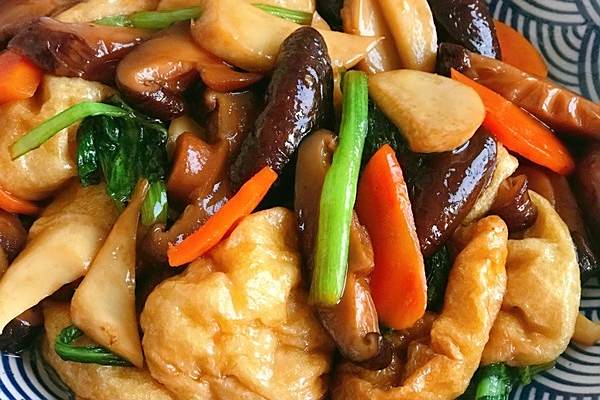 香菇麵筋煲 香菇麵筋煲
