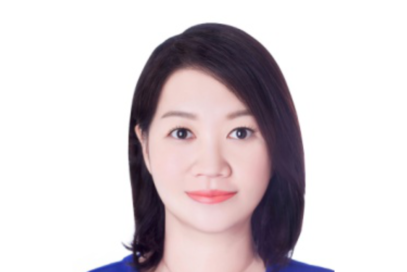 嚴微(湖北大學材料科學與工程學院教授)