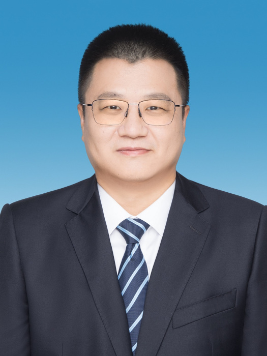 黃斌(湖南省高速公路集團有限公司黨委委員、副總經理) 黃斌(湖南省高速公路集團有限公司黨委委員、副總經理)