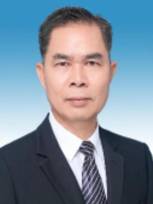 周志偉(海南省儋州市綜合行政執法局四級調研員) 周志偉(海南省儋州市綜合行政執法局四級調研員)