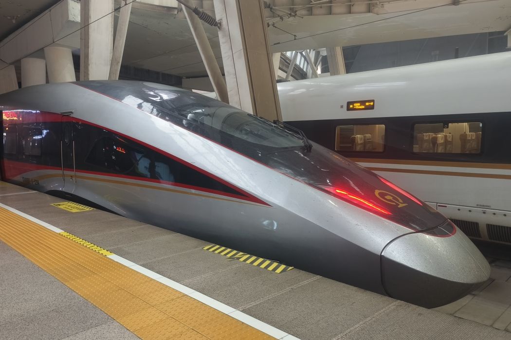 CR400BF-S(技術提升型智慧型動車組) CR400BF-S(技術提升型智慧型動車組)