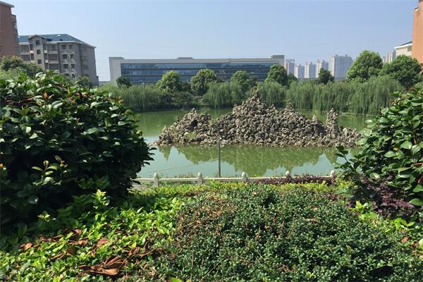 鄧橋村(安徽省亳州市蒙城縣壇城鎮下轄村) 鄧橋村(安徽省亳州市蒙城縣壇城鎮下轄村)