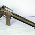 M16A2自動步槍
