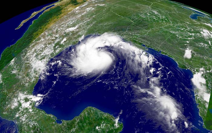 2003年8月15日的颶風埃里卡
