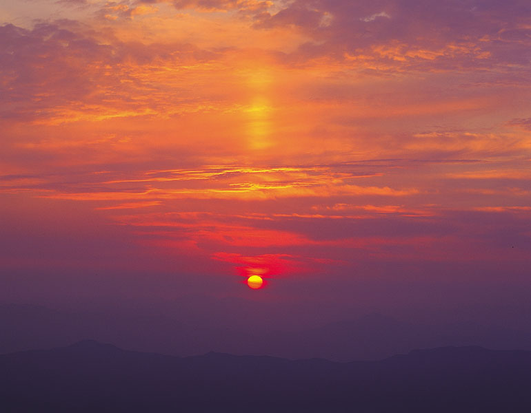 般若峰夕照