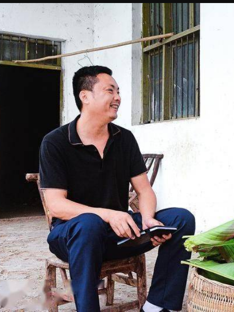喻海波(重慶市開州區桃坪種植股份合作社理事長) 喻海波(重慶市開州區桃坪種植股份合作社理事長)