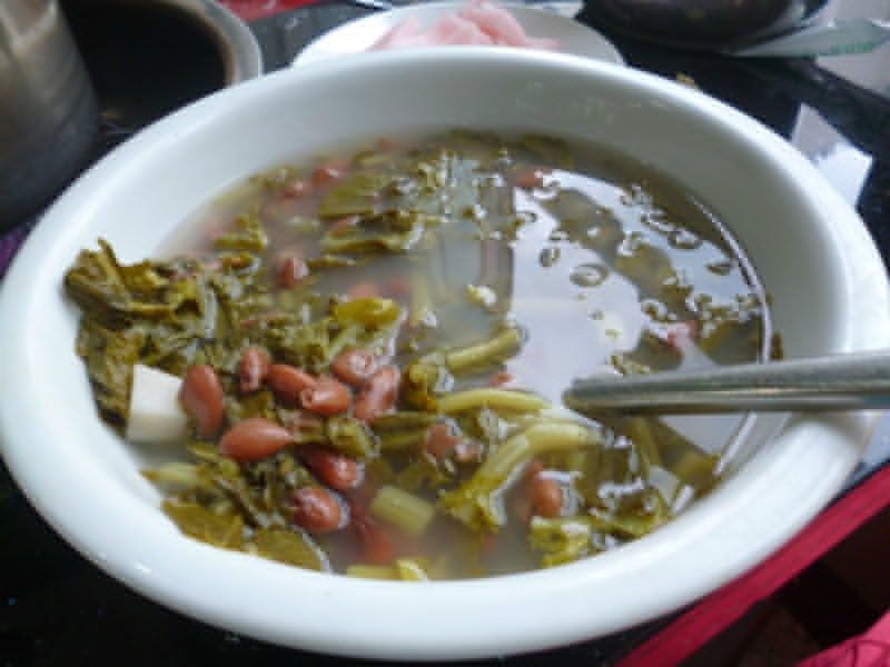酸菜豆湯 酸菜豆湯