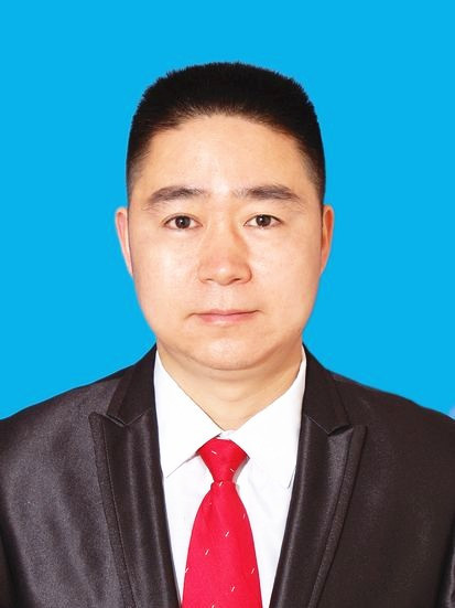 譚平(湖北省恩施州交通運輸局黨組成員、副局長,恩施州郵政管理局局長) 譚平(湖北省恩施州交通運輸局黨組成員、副局長,恩施州郵政管理局局長)