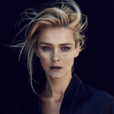 卡門·凱絲(Carmen Kass)