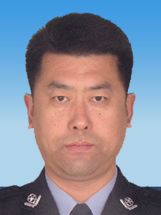 劉振聲(遼寧省鐵嶺市鐵嶺縣公安局副局長、一級警長) 劉振聲(遼寧省鐵嶺市鐵嶺縣公安局副局長、一級警長)