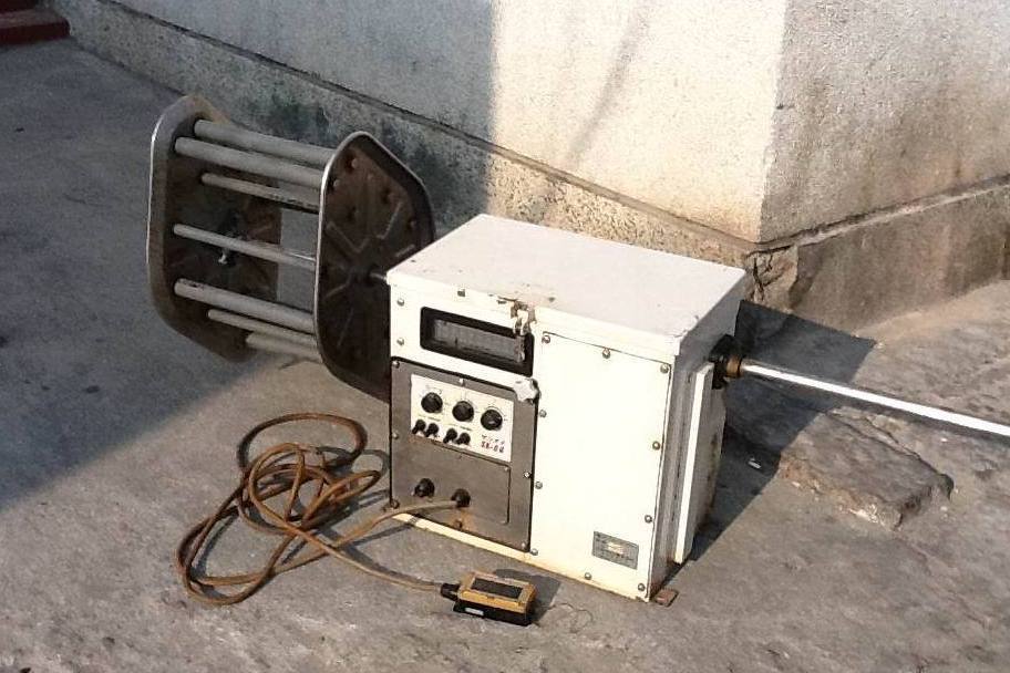 魷魚釣機 魷魚釣機