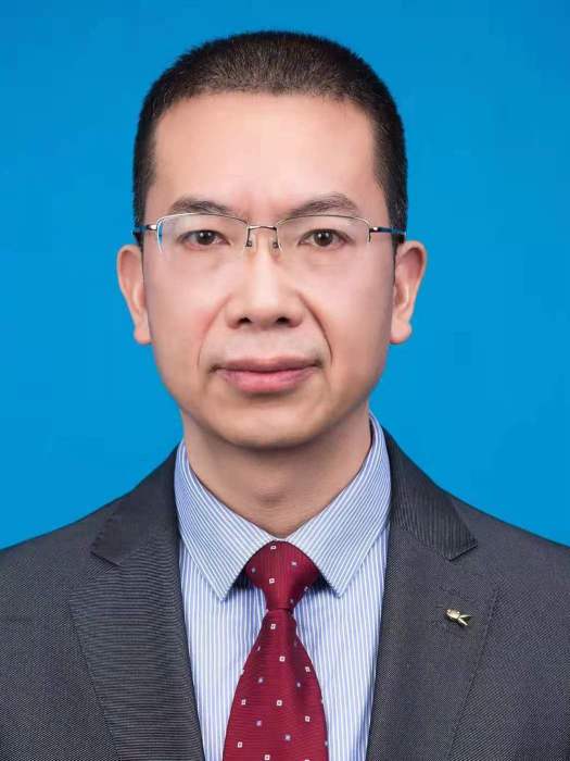 王世雲(北京市中銀(重慶)律師事務所主任) 王世雲(北京市中銀(重慶)律師事務所主任)