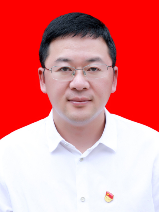 龍海(貴州省畢節市威寧彝族回族苗族自治縣爐山鎮黨委委員、副書記、政法委員、三級主任科員) 龍海(貴州省畢節市威寧彝族回族苗族自治縣爐山鎮黨委委員、副書記、政法委員、三級主任科員)
