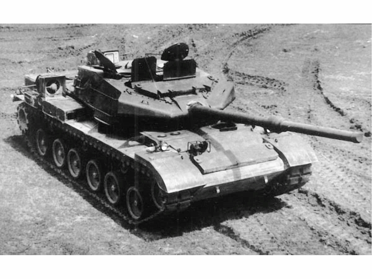 85式主戰坦克樣車