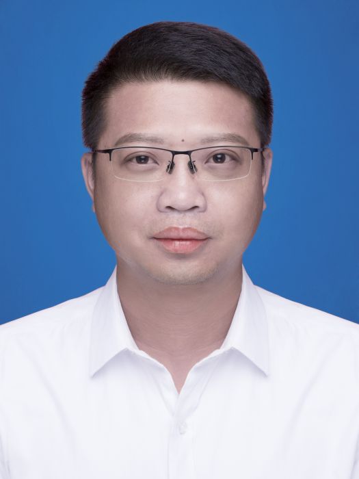 官勤利 官勤利