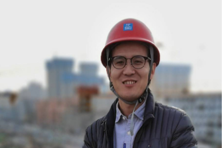 李兆磊(長安大學經濟與管理學院物流管理系副教授) 李兆磊(長安大學經濟與管理學院物流管理系副教授)